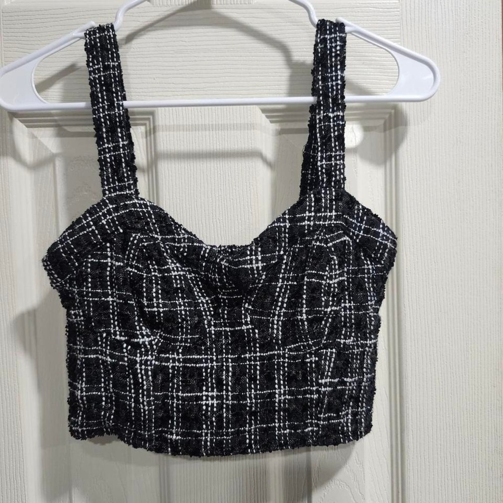 Japna Tweed Black White crop top sz M Smocked Back Structured Bustier Preppy